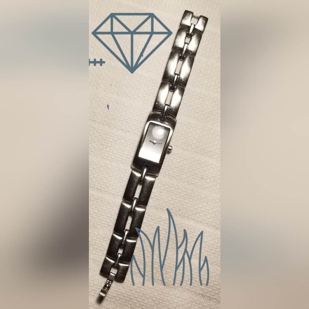 Dkny Designer Wristwatch Silver-Tone/Stainless Steel Linked Band